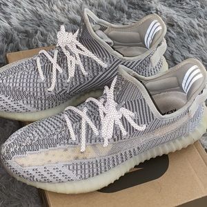 Yeezy 350 static non-reflective size 10 mens